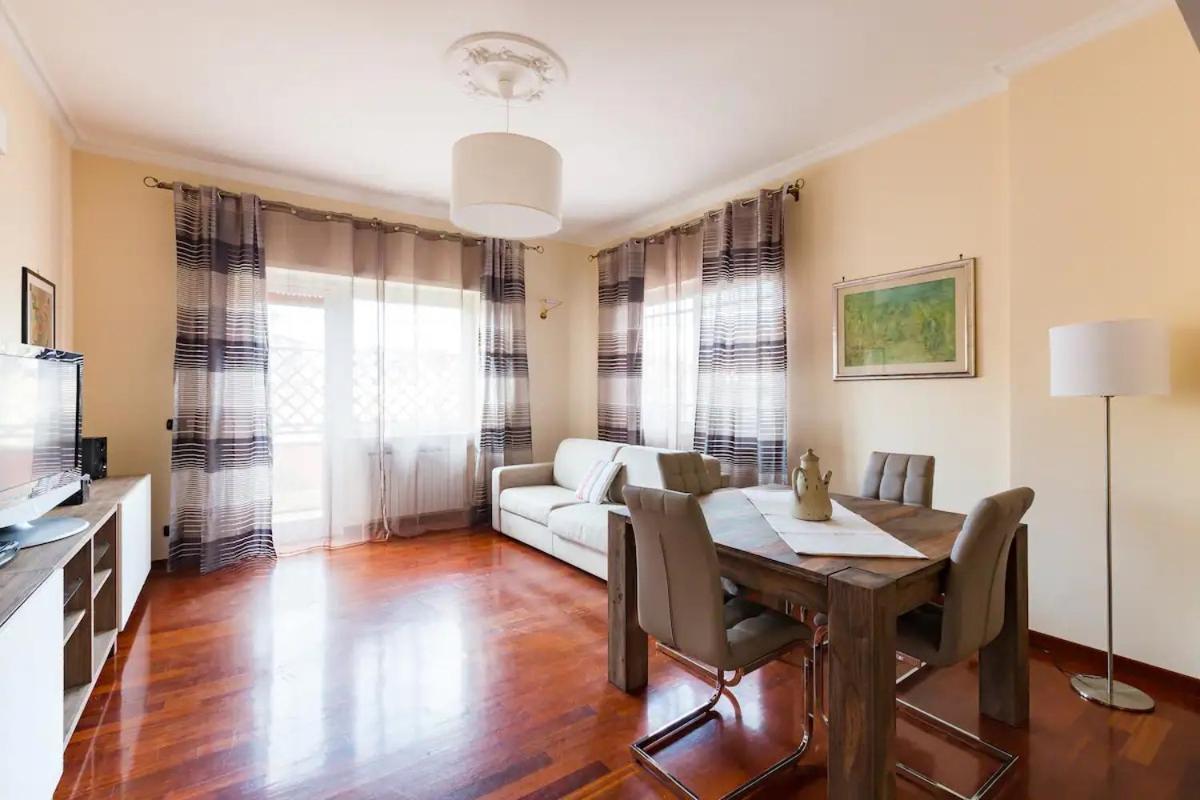 Delizioso Attico A Talenti Apartment Rom
